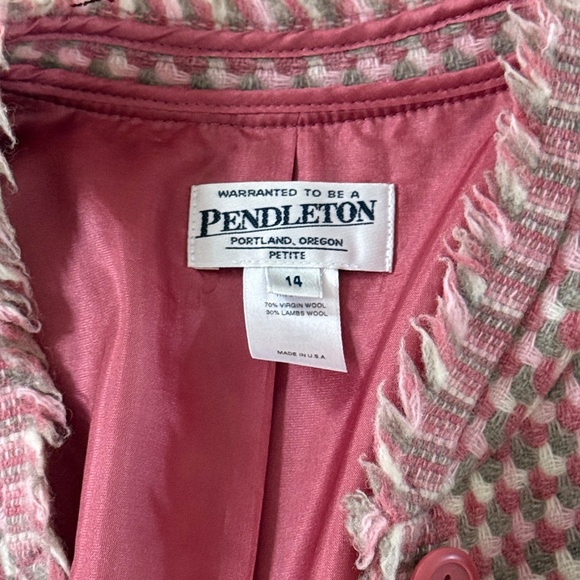 Vintage Pendleton Pink Tweed Virgin Wool Cropped Blazer in Size 14P - Picture 7 of 8